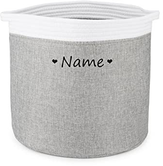 TONYFY Zusammenfaltbar Aufbewahrungsbox Korb mit Personalisiertem Namen, Rechteckige Aufbewahrungsbox für Hundespielzeug, Hundemäntel, Hundebekleidung und Katzen Hunde Zubehör (Herz Weiß Grau)