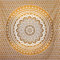 MOMOMUS Mandala Tuch Mehrzweck - Pareo/Strandtuch XXL, Dünn und Sandabweisend, Große Stranddecke Sandfrei Sanddurchlässig oder Picknickdecke XXL für Camping und Yoga - Braun 210x230cm
