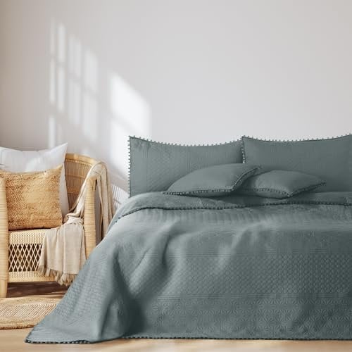 AmeliaHome Tagesdecke mit Pompons 260x280 cm Bettüberwürf zweiseitig Ultrasonic Steppung Polyester Meadore Grau