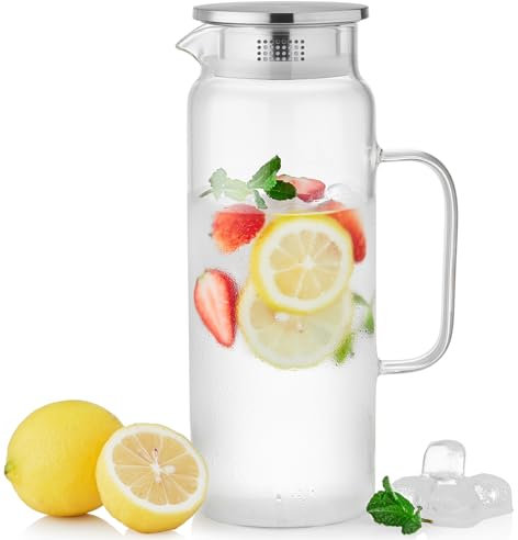 MESNEY Caraffa Acqua 1,5 L con Coperchio e Beccuccio, Brocca Acqua Vetro Borosilicato Resistente al Calore, Compatta per Porta Frigorifero, Ideale per Tè e Bevande Fredde