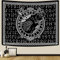 Viking Raven Wandteppich, alte nordische keltische Mythologie Runen Wandteppiche für Männer, nordische Wikingerkrähe, griechische Mythologie, ästhetischer gotischer Wandteppich für Schlafzimmer,