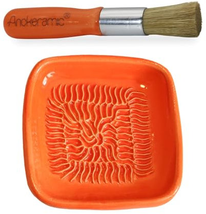 ANCKERAMIC® Ceramico Reibeteller & Backpinsel mit Naturborsten, Set aus Keramik für Knoblauch, Ingwer, Muskat, Handmade (Orange/Orange)