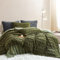 Freyamy Peluche Housse de Couette 200x200cm Vert Ondulée Hiver Chaude Duveteuse Parure de lit 2 Personne Shaggy Faux Fur avec Fermeture Éclair Flanelle Linge de lit avec 2 Taie d'oreiller 65 x 65cm