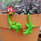 Jenshhch Gartendeko Tiere Figuren, Lustig Gartenfiguren Tiere Gartendeko für Draußen, Wetterfest Harz Gartenstatuen für Zimmer Balkon Deko, Garten Deko Figur Geschenke für Frauen/Mama (Gecko)