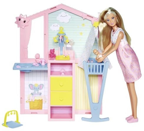 Simba Love Newborn Baby Room, Schwangere Puppe mit Baby im Kinderzimmer, mit Babybett, Wickeltisch, Badewanne und Zubehör, 29cm Spielpuppe, ab 3 Jahren, 105733590