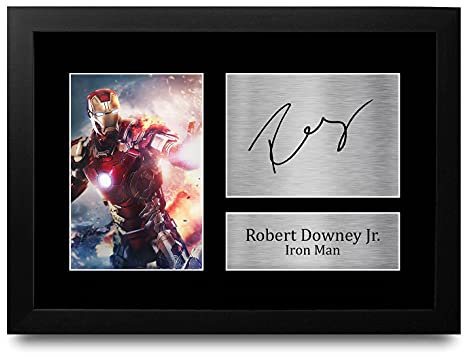 HWC Trading Robert Downey Jr A4 Incorniciato Firmato Regalo Visualizzazione Delle Foto Print Immagine Autografo Stampato Per Iron Man The Avengers Gli Appassionati Di Cinema