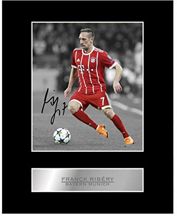 Signiertes Foto von Franck Ribéry FC Bayern München mit Passepartout, Geschenk