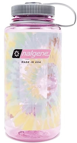 Nalgene Sustain Tritan Botella de agua sin BPA hecha con material derivado del 50% de residuos plásticos, 32 onzas, boca ancha, teñido anudado Cosmo