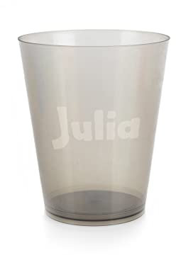 Made in Gift Vaso de Plástico Infantil en Colores 500ml Personalizado con Nombre o Texto Grabado para Niños Pequeños en el Colegio o Guardería Reutilizable y Libre de BPA (Negro)