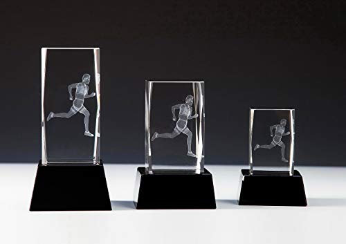 Henecka Leichtathletik-Pokal, Glastrophäe 3D-Lasermotiv Läufer, Kristallglas, schwarzer Glassockel, mit Wunschgravur, Größe 8,5 cm