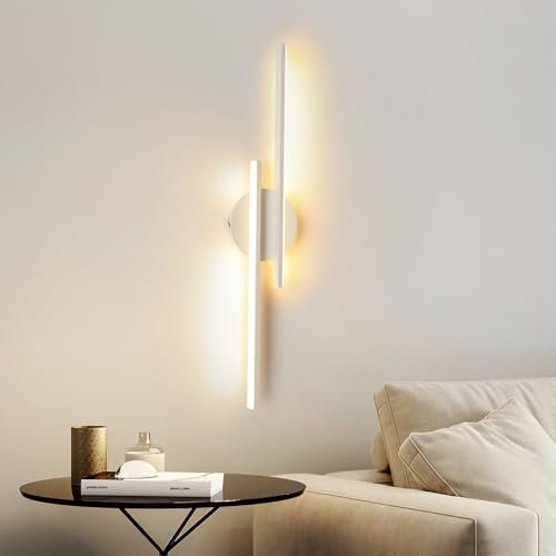 Mckalen Wandlampe LED Innen 24W 2700LM, Wandleuchte LED Weiß Modern 60CM, Wandbeleuchtung Flur Warmweiss 3000K für Schlafzimmer Korridor Wohnzimmer Treppe