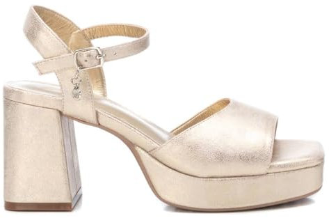 XTI - Sandalia Mujer Oro - Calzado Cómodo y Versátil - Moda casual - Modelo 14147104 (Talla 39)