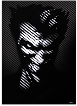 Displate Offiziell DC Comics MetallPoster Magnetische Befestigung Inklusive Lizenziert Bilder Hochwertiges Poster Batman Noir - Joker 45 cm x 32 cm
