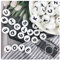 Alfabeto in Silicone 26 Perle di Lettere Perle Sciolte del Silicone di 12mm 60pc per i Gioielli KeyChain che Fanno