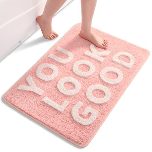 QJHOMO Rosa und Weiss Badezimmerteppich Klein Badematte rutschfest Waschbar Badteppich niedlich Badezimmer Deko Flauschig Badvorleger Weiche Mikrofaser Absorbierende Bad Teppich 55 x 81 cm