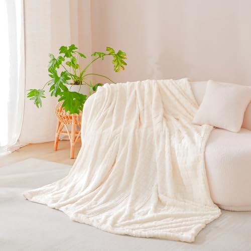 Nayoroom Kuscheldecke Winter Flauschig Cashmere Touch Fleecedecke 220x240 cm Weiß Warm Flanell Decke Kuschelig Kariet Muster Aesthetic Wohndecke Cream Wolldecken Weiche Sofadecken für Couch überwurf