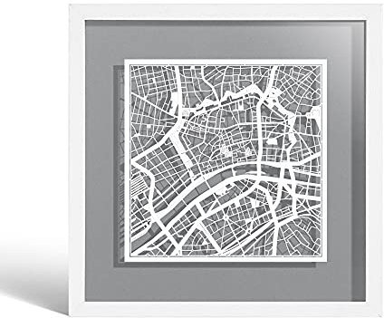 O3 DESIGN STUDIO Frankfurt am Main Papierschnittkarte, gerahmt, weiße Karte, weißer Rahmen, 23 x 23 cm, in Geschenkbox, 4 Hintergrundfarben, selbstwechselnd, Papierkunst