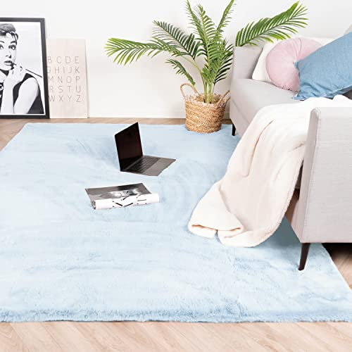 FRAAI | Home & Living Hochflor Teppich - Comfy Supreme Hellblau 140x200cm - Shaggy, Einfarbig - Modern, Skandinavisch - Wohnzimmer, Esszimmer, Schlafzimmer - Fellteppich - Rug
