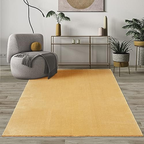 Mia's Teppiche Comfort Moderner Flauschiger Kurzflor Teppich, Anti-Rutsch Unterseite, Waschbar bis 30 Grad, Super Soft, Felloptik, Gold, 120 x 160 cm