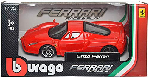 Bburago Ferrari Race & Play Assortimento con Motori Pull Back - Scala 1:43 - Incredibilmente Dettagliato Die-Cast Replica Veicoli da Collezione
