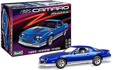 Revell USA Modellbausatz I 1985 Chevy Camaro Z28 I Detailliertes Modell im Maßstab 1:24 I 48 Teile I Herausfordernder Bausatz für fortgeschrittene Modellbauer ab 12 Jahren