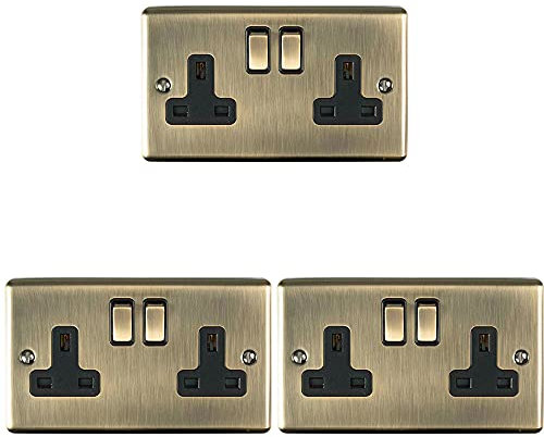 3 PACK | 2 Gang Double/Twin Switched UK Plug Socket –ANTIQUE BRASS (DARK METAL) & Black Trim– Mains 240V 13A DP/Double Pole – Decorative Kitchen/Interior Wall Face Plate Power Outlet