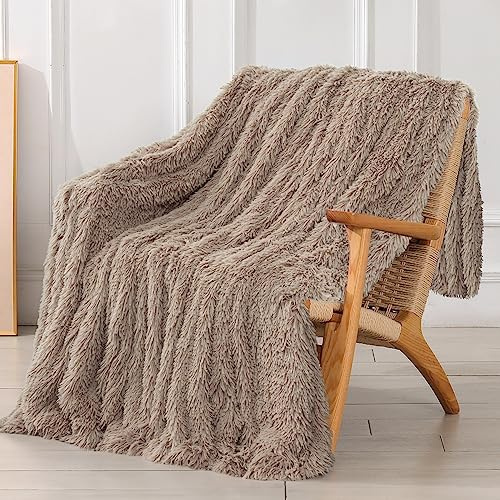 Tuddrom Couverture décorative en fausse fourrure, extra douce, réversible, à poils longs, pelucheuse, confortable, en microfibre, pour canapé, sofa et lit, 127 x 152,4 cm, kaki