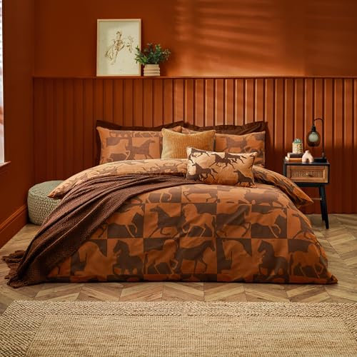 furn. Herve Reversible Duvet Cover Set – Wild Horses Statement Bedding (Tan – King U.K. Standard)