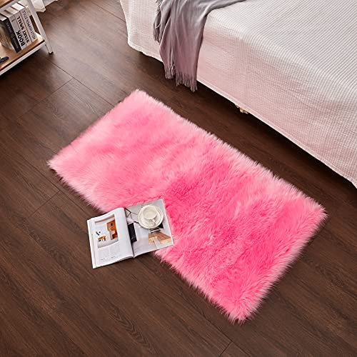 Cumay Peau d'agneau Tapis/Imitation Toison Moquette | Décoration Tapis Fourrure synthétique pour Le Salon, de Chaise Canapé Natte la Chambre à Coucher ou d'enfants, Lit (Rose Red, 70x135cm)