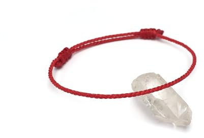 Papacho Creations Bracelet Rouge Tressé avec du Fil Ciré. Réglable avec deux noeuds coulissants. Corde Fine 2mm. Ajustable, Unisexe et Résistant à l'Eau. Réf#1A