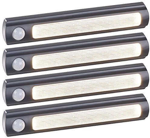 Luminea LED Schranklicht: 4er-Set Batterie-LED-Schrankleuchten, PIR- & Lichtsensor, 0,6W, 3000 K (Schrankleuchten zum Kleben, Kleiderschrankbeleuchtung, Bewegungsmelder)