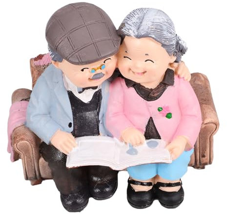 Garneck Oma Und Opa Figuren Auf Bank – Liebevolle Deko Aus Kunstharz Für Jubiläum - Valentinstag Oder Als Für Großeltern – 70 Jahre Alte Ehepaar Puppe Als Nostalgisches