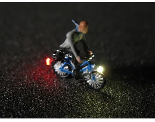 50132 Fahrrad mit LED Beleuchtung, Fahrer mit Schal