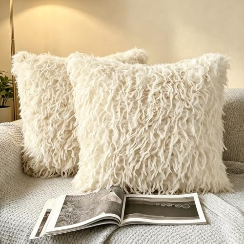 OYIMUA Flauschig Feder Plüsch Kissenbezug 40x40 Beige 2er Set | Weich Dekokissen Sofakissen,Modern Quadratisch Deko Kissen bezug für Sofa Bett Wohnzimmer Schlafzimmer