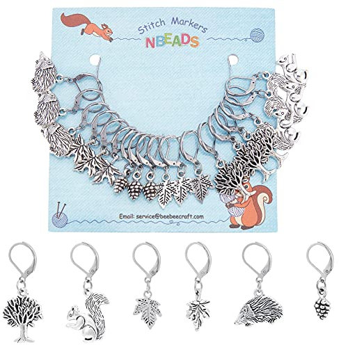 NBEADS 18 Stück Legierungs Anhänger Maschenmarkierer, 6 Styles Häkelstichmarker Im Tibetischen Stil Eichhörnchen Igelblatt Tannenzapfen Charms Zum Stricken Weben Nähzubehör Quilten Schmuckherstellung