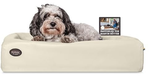 SABRO KUDDE Orthopädisches Hundebett – Martin Rütter – Hochwertiges Kunstleder – Waschbar & Wasserabweisend – Ergonomisch – Premium Haustierzubehör für Kleine Hunde S in Creme