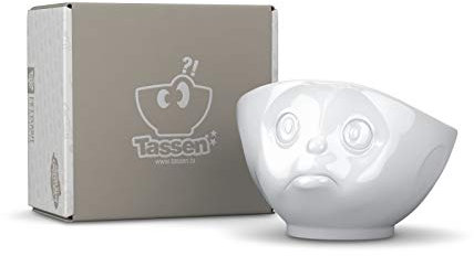 Die Tasse mit schmollendem Gesicht