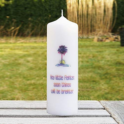 momentissimo Kerze der Hoffnung, Motivkerze Little Fighter - Design Hoffnungslicht Mutmacher Geschenk, Hoffnungskerze, 58h Lange Brenndauer, RAL-Gütezeichen, 22 cm groß