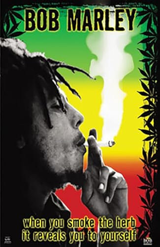 BUY ART FOR LESS Offiziell lizenziertes Bob Marley Smoke the Herb When You Smoke The Herb It Reveals Yourself Kunstposter, 61 x 91 cm, dekorativer Druck, Posterpapier, fertig zum Einrahmen