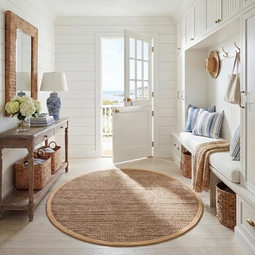 SAFAVIEH Area Rug 7' Round - Natural Fiber Collection - Natural Brown, Handmade Jute & Coir, Farmhouse Style, Chunky Textured Thick Pile (NF747A)