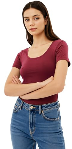Emmalise Scoop Neck Short Sleeve Tee for Women Basic Tshirt - Junior to Plus Sizes ... - Red - Medium