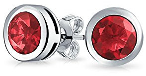 Kleine minimalistische rubinrote AAA CZ runde Fassung Solitär Ohrstecker Silber simulierter Rubin .925 Sterlingsilber