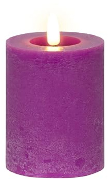 Lumineo LED Kerze mit Timerfunktion 7x11cm Wachs - flackernde Flamme Effekt - Echtwachskerze batteriebetrieben - Wachskerze Stumpenkerze Rustik Lila Warmweiß