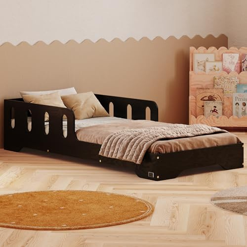 smartwood Kinderbett 90x200 cm mit Rausfallschutz, Holz, Schwarz, TILA 6 | Montessori Bodenbett, Lattenrost bis 230 kg, FSC-Zertifikat, abgerundete Kanten, Einfache Montage, ab 3 Jahren, 93x203x40 cm
