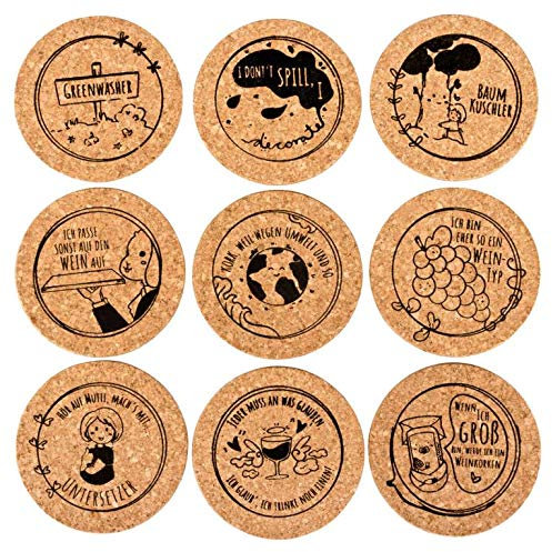 Untersetzer aus Kork mit lustigen & witzigen Sprüchen | Naturkork Untersetzer Bedruckt | Glasuntersetzer aus Kork | 9er-Set | Ø = 9 cm | für Biergläser, Weingläser & Tassen | für WGs | Geschenkidee