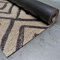STORESDECO Alfombra vinilica de Tejido Trenzado Premium de Alta Gama Lavable Antideslizante Alfombras vinilicas Resistentes para Salon Cocina habitacion baño Pasillo Color Negro diseño 160x230 cm
