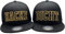 Outfitfabrik ♥ Cap Set, 2 Snapback Caps Hacke und Dicht in schwarz mit goldenem 3D-Stick (Festival, Alkohol, Statement, Saufen), für Männer und Frauen
