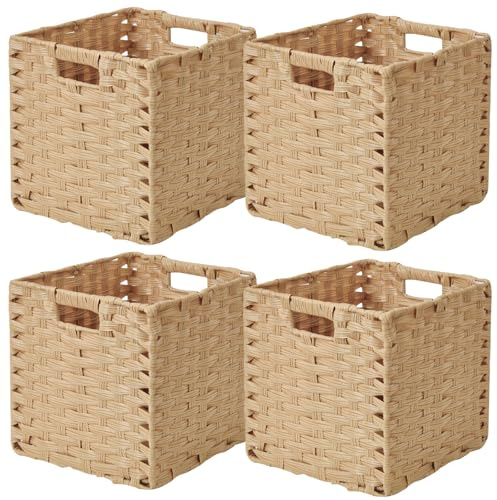Sagittar Faltbarer Korb Geflochten aus Rattan-Imitat, 25x25x25cm Aufbewahrungskorb für Vorratskammer, Schrank, Regalkorb Würfel, Wasserdicht, Nicht Schimmelig, 4 Stück, Natürliche Farbe