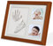 PewinGo Cadre Empreintes Bébé, Kit d'Impression Pieds et Mains pour Cadeau Nouveau-Né, Personnalisé Cadre Photo - Noyer