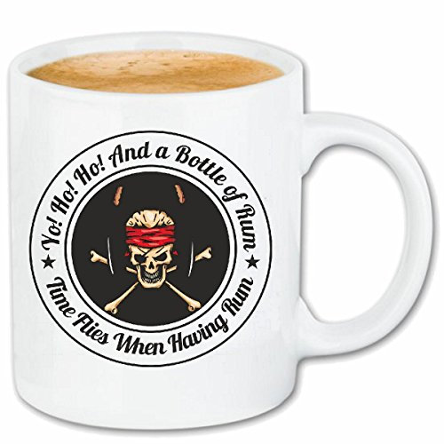 Reifen-Markt Kaffeetasse A BOTTLE OF RUM SKULL PIRAT SEERÄUBER PIRAT PIRATEN SEERÄUBER SKULL TOTENKOPF SCHÄDEL SKELETT Keramik 330 ml in Weiß